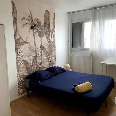 En Hauteur - Proche Paris Lägenhet
